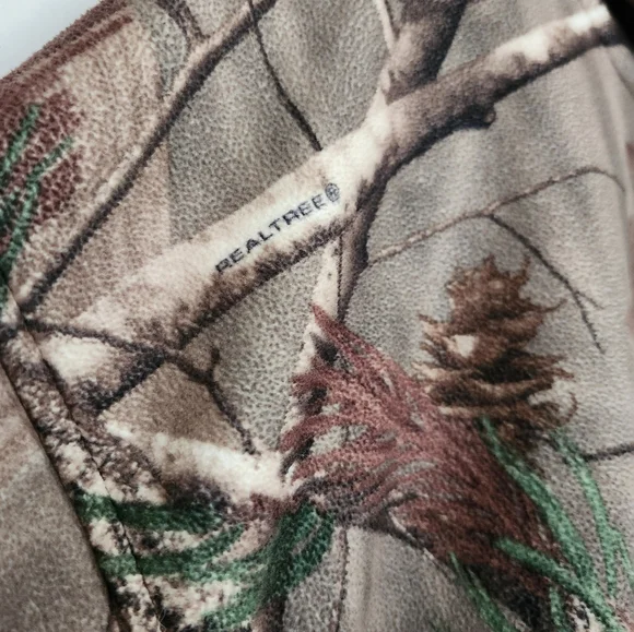 RedHead Camo Pull-Over Size 2XL - Picture 3 of 8